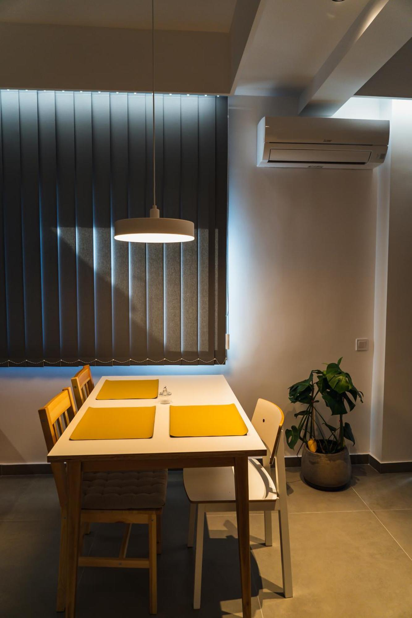 Ba & Bu Apartment 1 Katerini Bagian luar foto